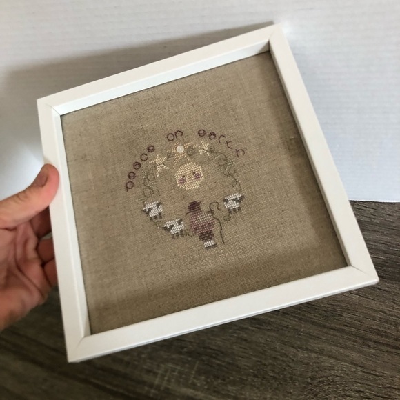 Peace on Earth Framed Cross Stitch - Picture 3 of 8